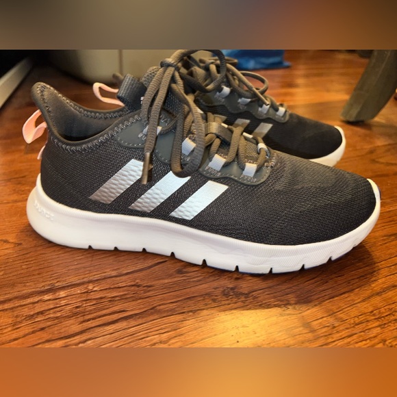 adidas Shoes - Adidas Nario Move Running Shoe